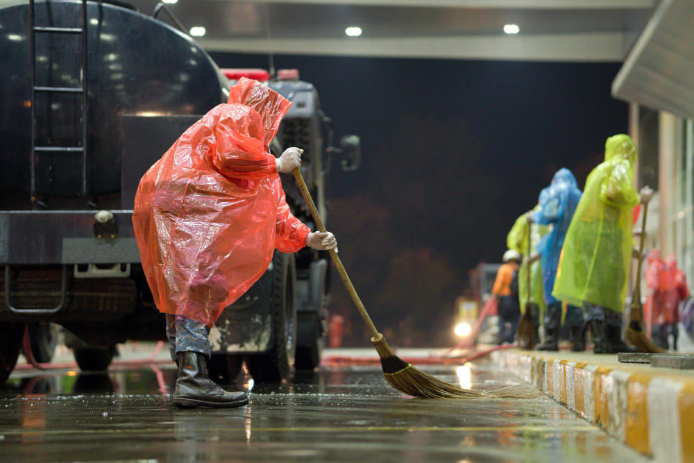 Limpeza de galpão industrial: produtividade e conformidade técnica no dia a dia