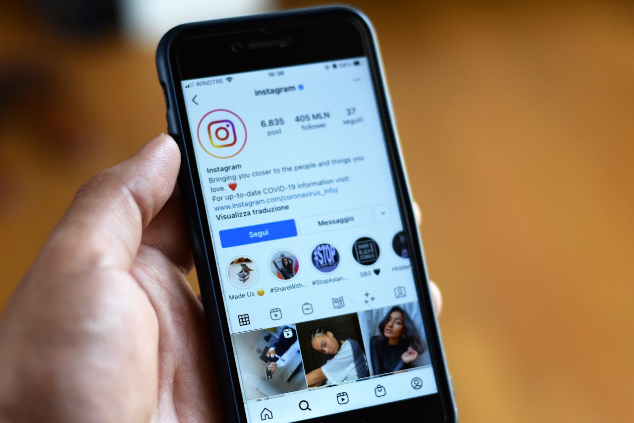 Quem Mais Tem Seguidores no Instagram? Descubra os Recordistas
